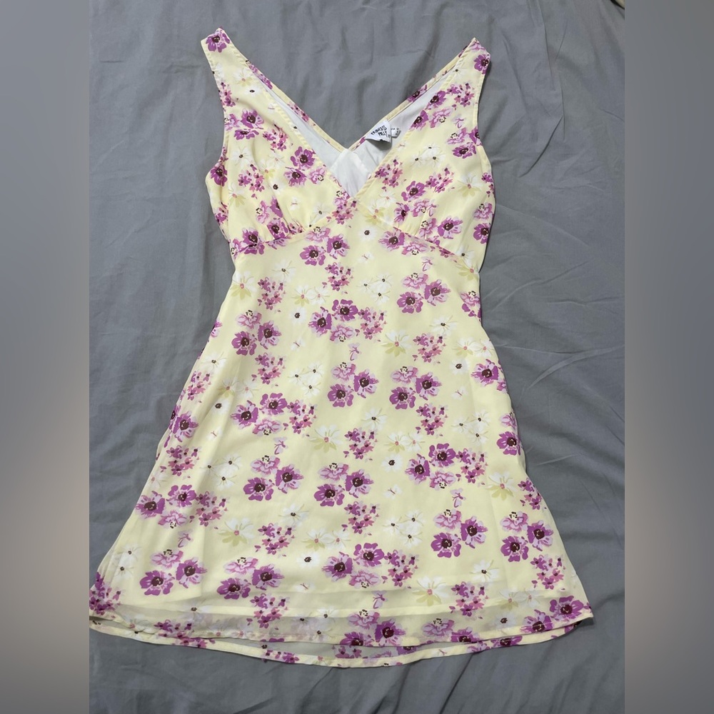 Princess Polly size 8 Yellow floral dress